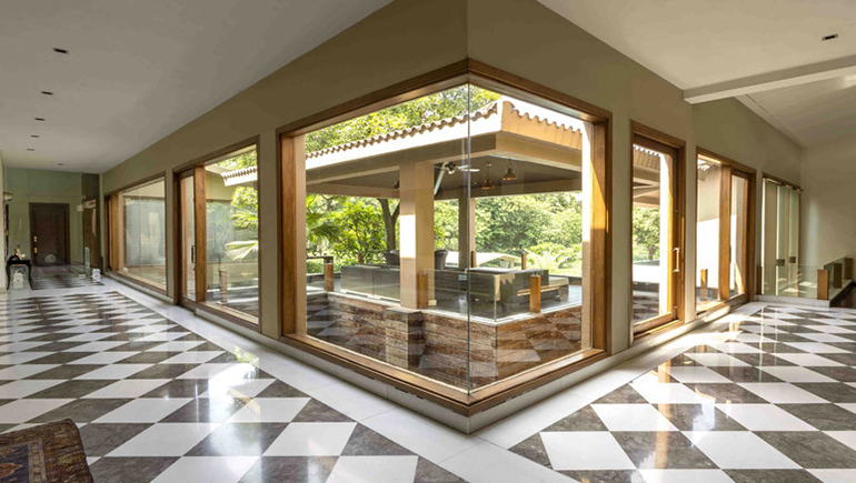 Customizable Prefab Wooden House